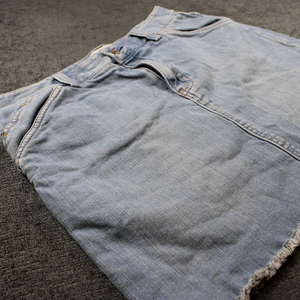 GAP Jeans Womens Light Wash Denim Mini Skirt Raw Hem Size 12 Casual Blue